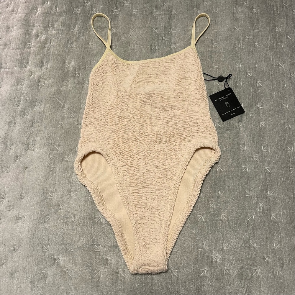 NWT Skatie Superstretch Emma in Blonde One Size Cream Beige Neutral Nude Smocked